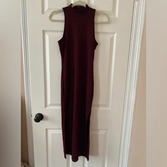 Forever 21 | Dresses | Like New Forever 2 Burgundy Mock Neck Sleeveless Ribbed Bodycon Dress | Poshmark Forever 21 | Dresses | Like New Forever 2 Burgundy Mock Neck Sleeveless Ribbed Bodycon Dress | Poshmark
